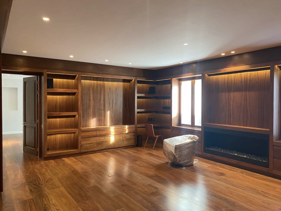 Bacanora: Woodwork detail · Bacanora