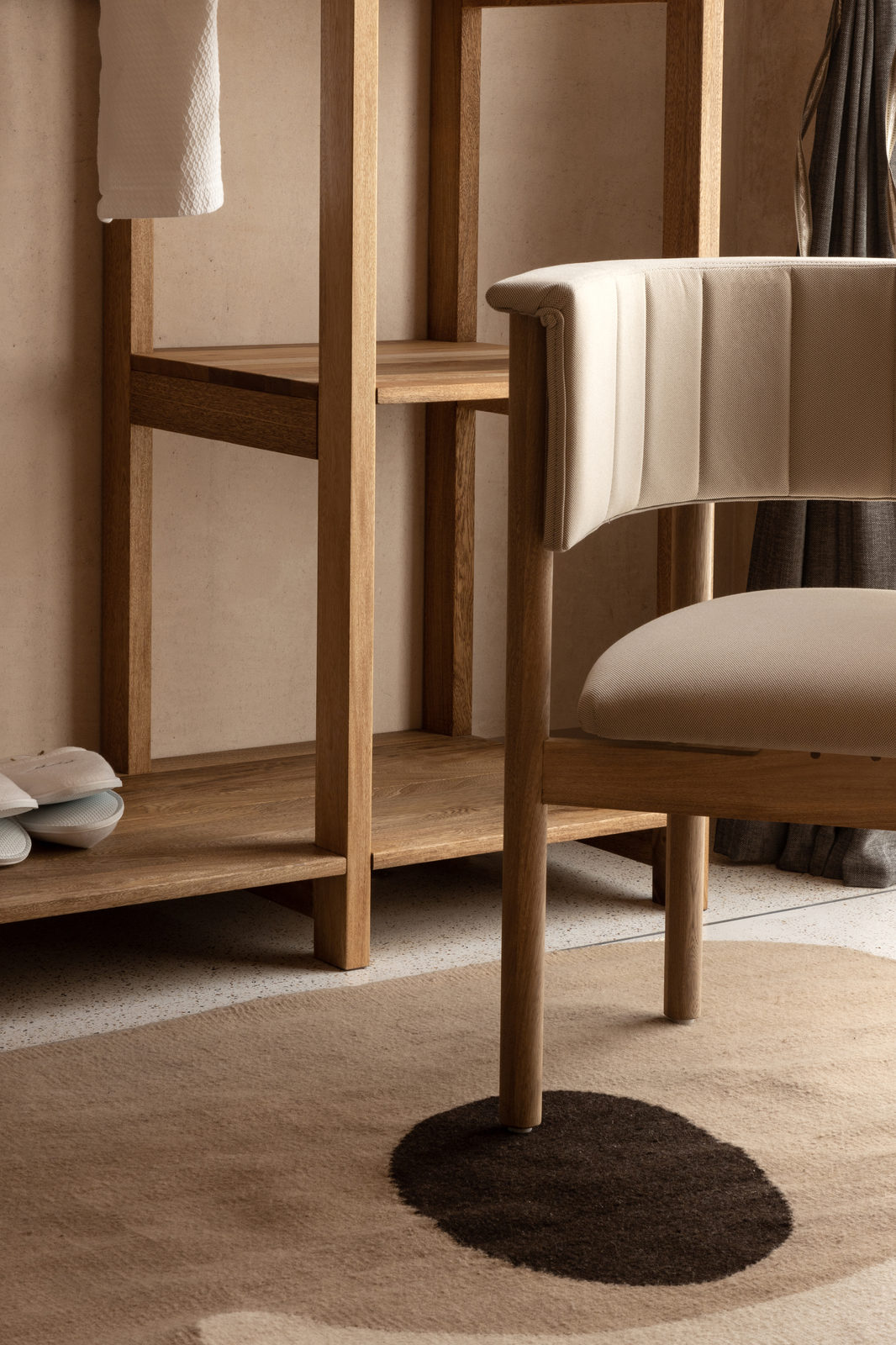 Casa Antonieta: Macuil closet and chair